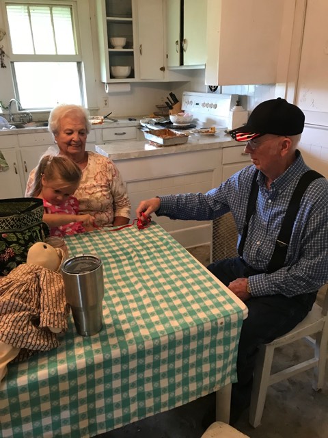 37960472_2047433595281598_8487928783712550912_n